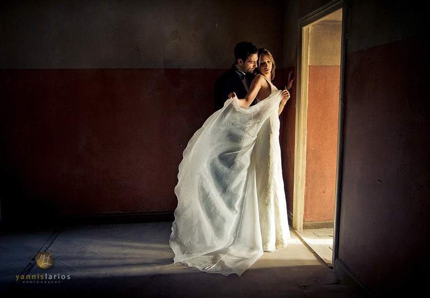 Yannis Larios, Greece Wedding Photographer captures the Beauty of Greece as a Wedding Destination